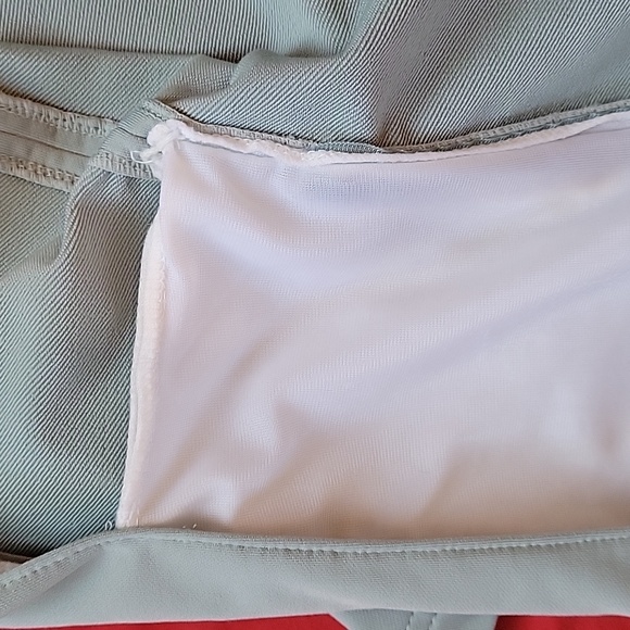 Women's Nike zip up top - Picture 11 of 13